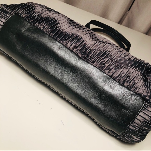 COACH Ashley Carryall Bag - Picture 4 of 9